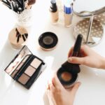 Make-up für Anfängerinnen, diese Tipps helfen. Foto: Royalty-free image via Twenty20