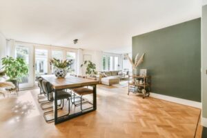 kombiniertes Wohn- und Esszimmer