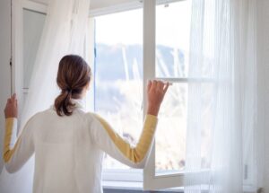regelmäßiges Lüften ist für die Wohnhygiene wichtig